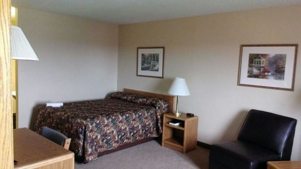 Econo Lodge - Valley City Ngoại thất bức ảnh