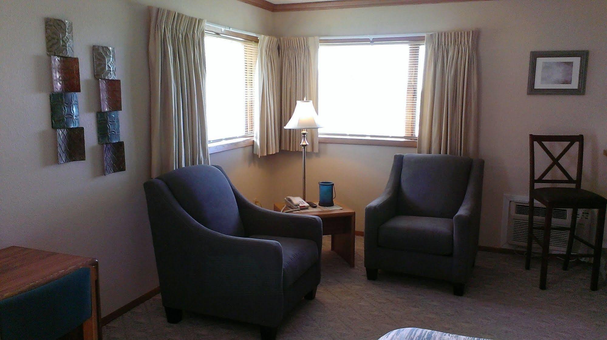 Econo Lodge - Valley City Ngoại thất bức ảnh